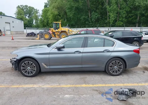 2020 BMW 530I xDrive z USA, uszkodzony, nr VIN WBAJR7C01LCD65529